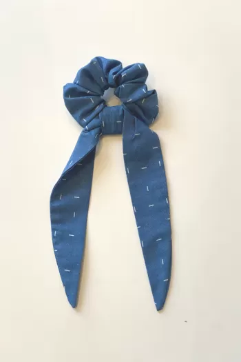 SCRUNCHIE chandler bow 