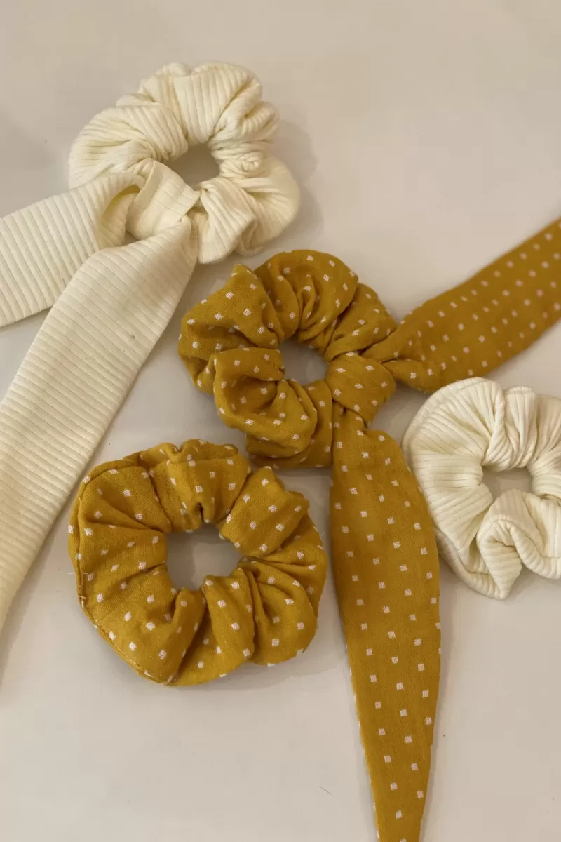 SCRUNCHIE aya 